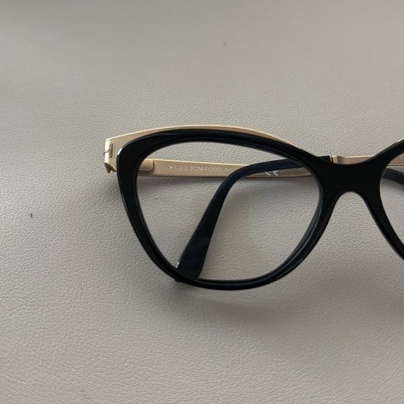 Tom Ford prescription Frame Neat condition. Currently with prescription lenses. - Picture 10 of 11